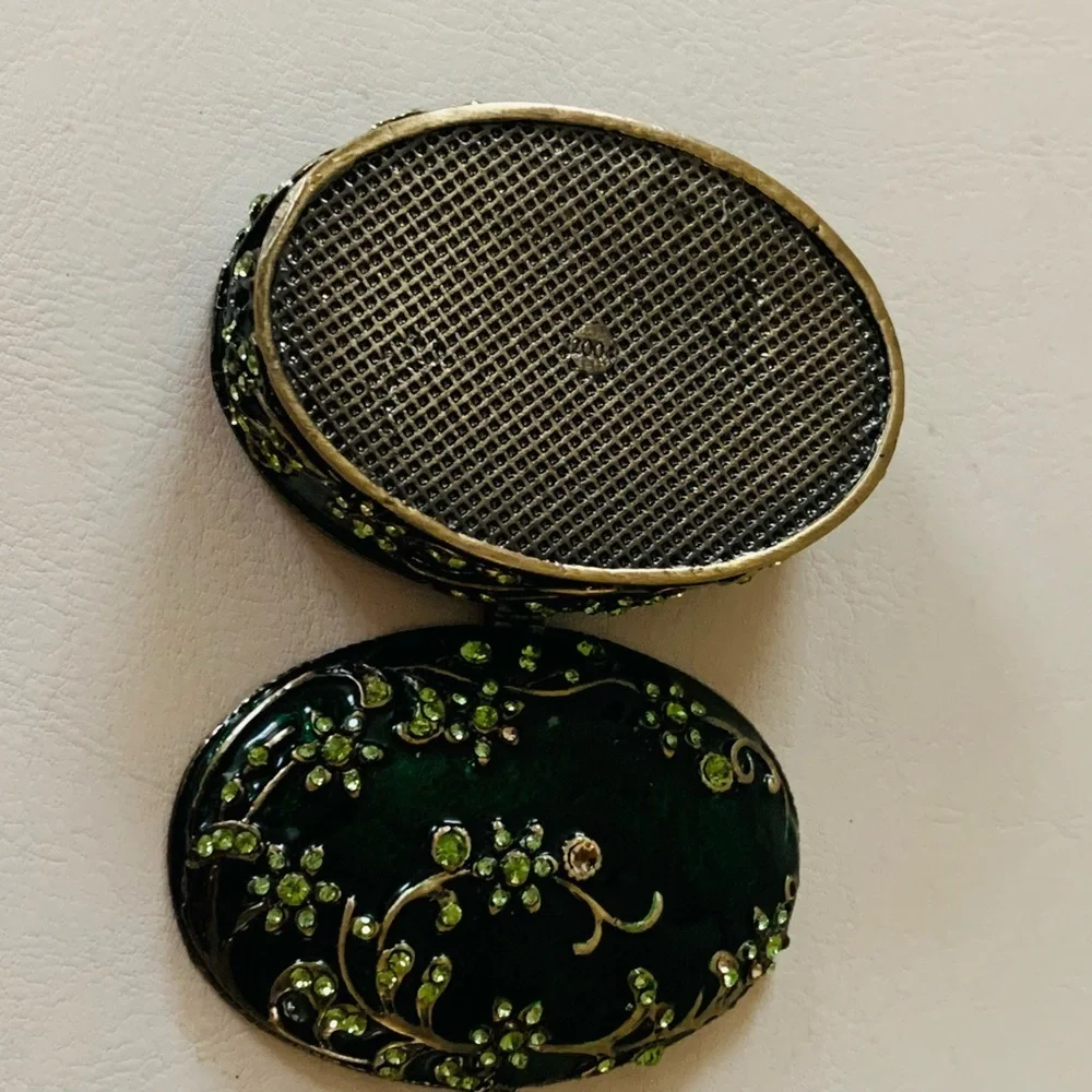 Metal jewelry box with Rhinestones
